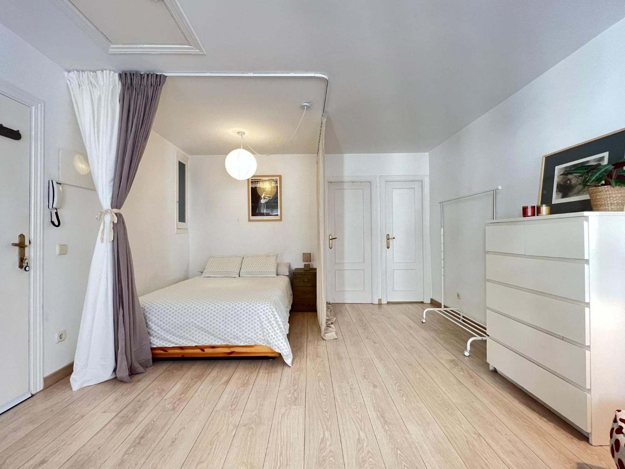 Lovely Studio Con Balconcitos Madri Exterior foto